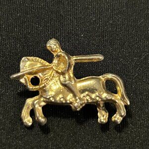 Vintage Jousting Knight Brooch